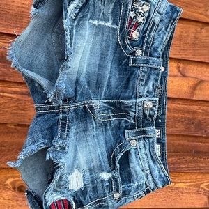 Miss me short sz 27